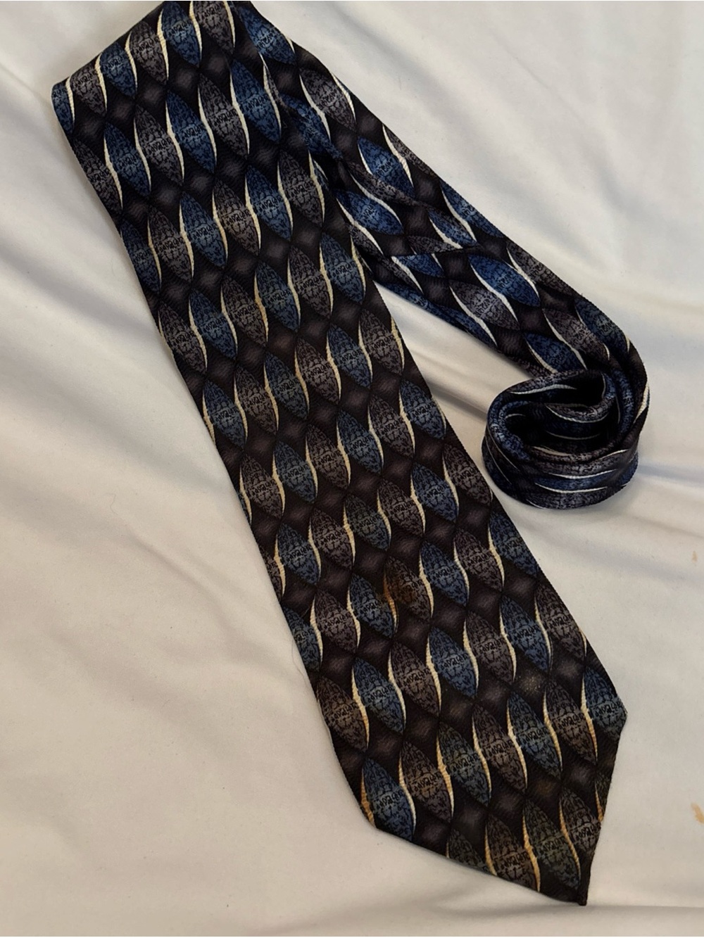 Men's Geometric Pattern Tie in Navy and Black Brett Favre collection.
